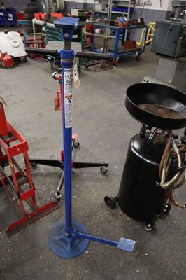 Lot 18 - Bluepoint model SNX1UHS 680kg capacity...