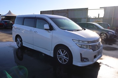 Lot 100 - FJ60 VFF, 2011 Nissan El Grand Highway Star...