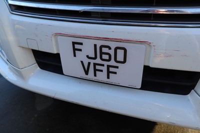 Lot 100 - FJ60 VFF, 2011 Nissan El Grand Highway Star...