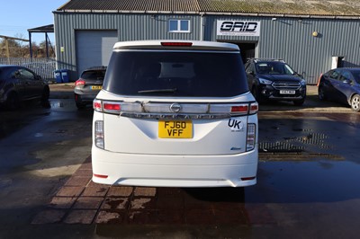 Lot 100 - FJ60 VFF, 2011 Nissan El Grand Highway Star...