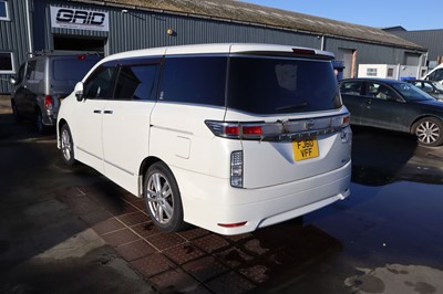 Lot 100 - FJ60 VFF, 2011 Nissan El Grand Highway Star...