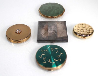 Lot 226 - Five collectable compacts including a Stratton...