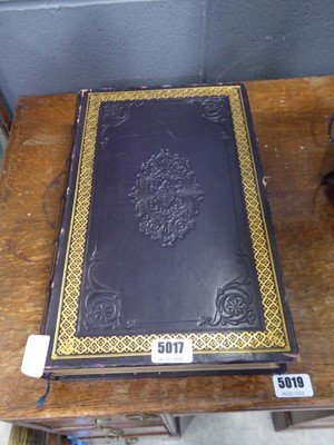Lot 5017 - Gilt tooled bound Holy Bible