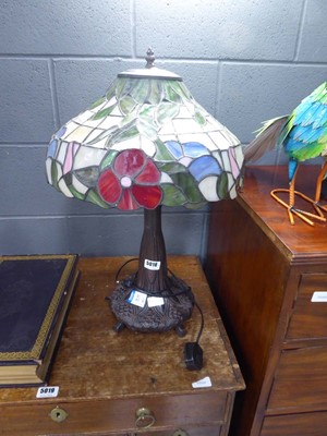 Lot 5018 - Tiffany style table lamp