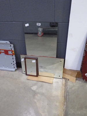 Lot 5040 - 4 Railway mirrors