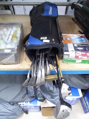 Lot 4214 - Donnay black and blue golf bag with a...