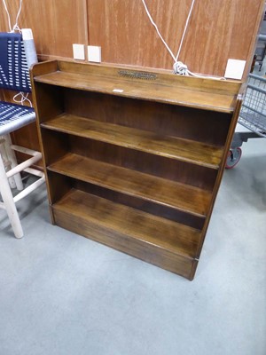 Lot 5117 - Early 20th century shallow mahogany bookcase