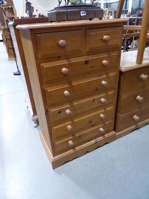 Lot 5119 - Pine of chest of 2 short and 5 long drawers