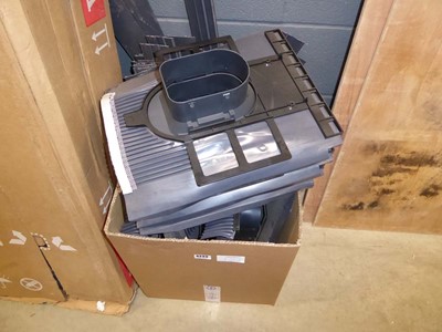 Lot 4233 - Box containing a quantity of roofing fixings
