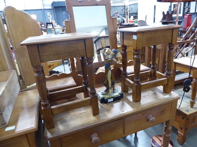 Lot 5129 - Pair of oak joined stools