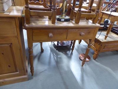 Lot 5131 - Pine dressing table with mirror over 4 drawers
