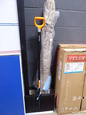 Lot 4234 - Sunvilla 10ft parasol