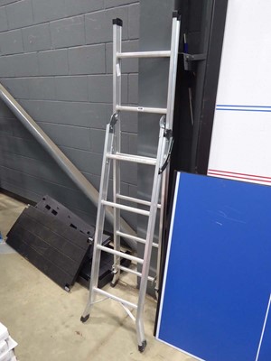 Lot 4236 - Folding step ladder