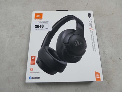 Lot 2043 - Boxed pair of JBL Harman Tune 720 headphones
