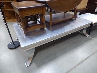 Lot 5155 - Large silver finished coffee table