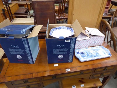 Lot 5202 - Four boxes containing Spode blue and white...