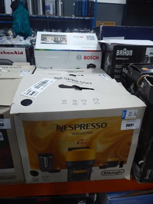 Lot 3031 - 2 Nespresso Delhongi coffee machines
