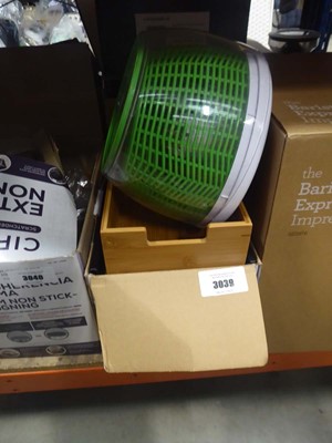 Lot 3039 - Salad spinner plus a bamboo bin organiser