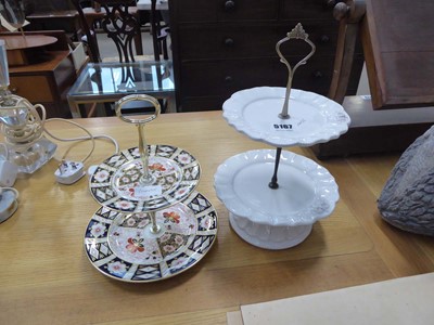 Lot 5167 - Royal Crown Derby cake stand and plain ceramic...