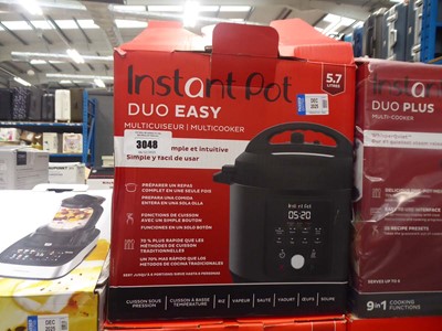 Lot 3048 - Instant Pot Duo Easy multi-cooker