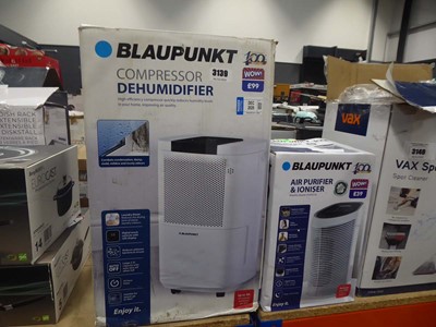Lot 3139 - Dehumidifier plus an air purifier