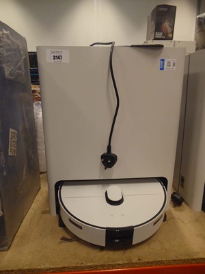 Lot 3147 - Samsung robotic vacuum cleaner and self empty...
