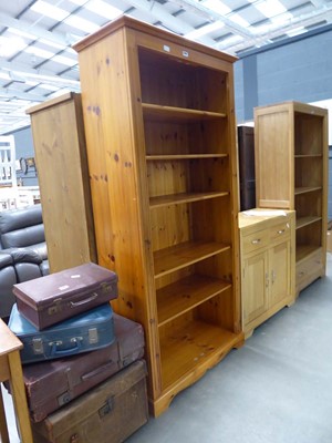 Lot 5298 - Modern pine open bookcase