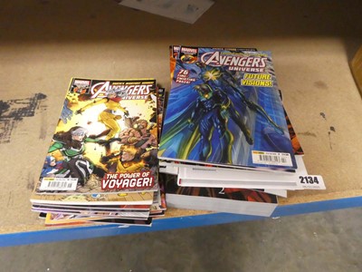 Lot 2134 - Selection of comics and graphic novels