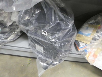 Lot 2190 - Bag containing Omega Black 600w digital grow...