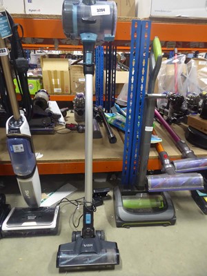 Lot 3204 - Vax blade 4 classics plus vacuum cleaner