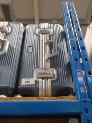 Lot 3271 - Swiss military hard shelled suitcase