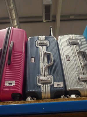 Lot 3276 - Swiss military hard shelled suitcase