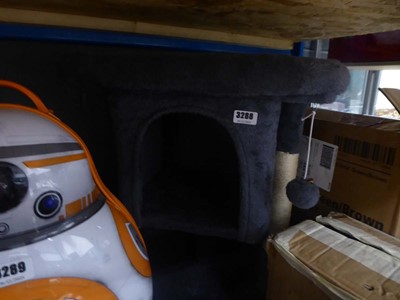 Lot 3288 - Assembled cat scratcher