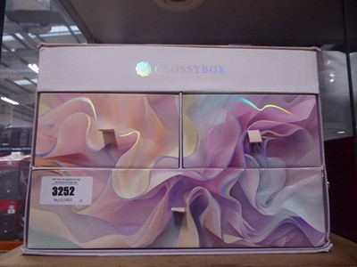 Lot 3252 - Glossy Box Fragrance advent calendar