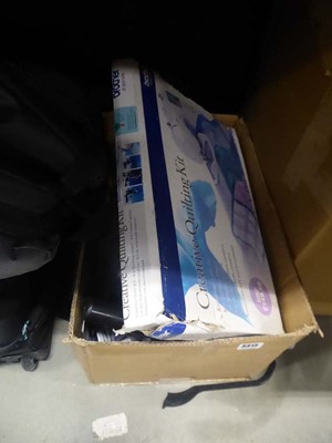 Lot 3313 - Creative quilting kit and other craft accessories