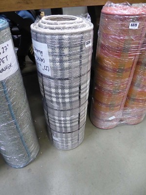 Lot 5374 - Tartan patterned carpet runner 122x26"