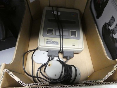 Lot 2216 - Super Nintendo entertainment system with 2...