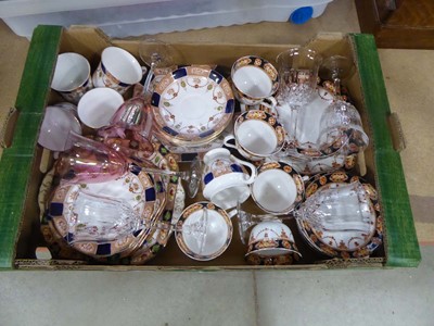Lot 5386 - Box containing wine glasses plus Colclough...