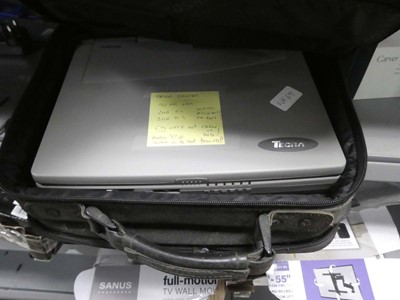 Lot 2221 - Toshiba Tecra 520CDT laptop, 90mb RAM, in case