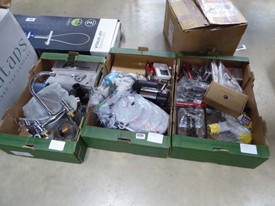 Lot 4295 - 3 box crates of bathroom plumbing accessories...