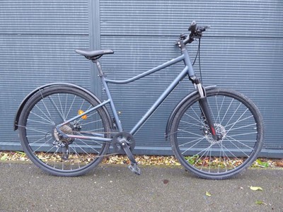 Lot 4038 - Riverside RS500 blue mountain bike