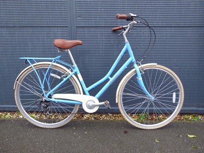Lot 4040 - Pendleton Somerby blue town bike