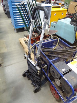 Lot 4377 - Sack barrow