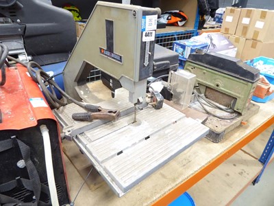 Lot 4411 - Black and Decker bandsaw