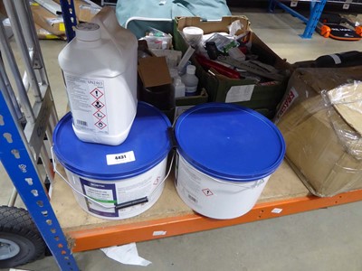 Lot 4431 - 2 tubs of Bostik Identent-150 spray coat white...