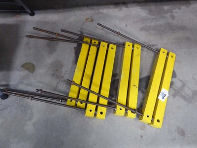 Lot 4466 - Industrial clamp