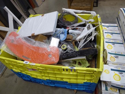 Lot 4249 - Large pallet of mixed household wares and toys...