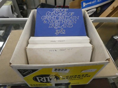 Lot 2333 - Box containing various coin proof sets