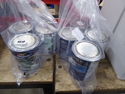 Lot 4519 - 2 bags of Dulux paint