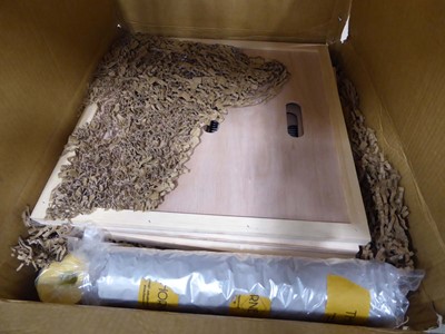Lot 4539 - Box of wooden bee hive inner covers